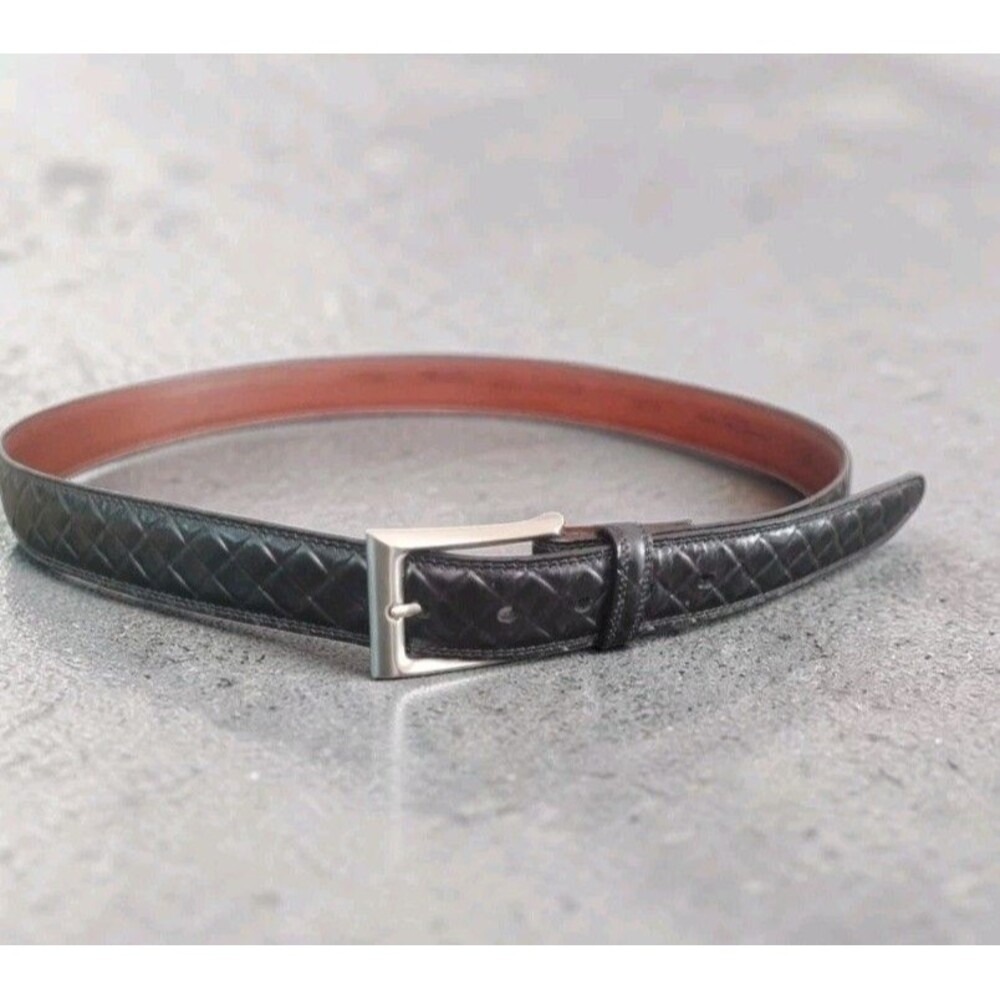 JOHNSTON & MURPHY Black Embossed Italian Calfskin Leather Belt W/Buckle Size 40